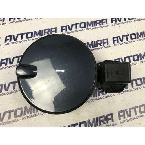 Лючок паливного баку Opel Zafira B колір-4XU 2005-2011 13111596